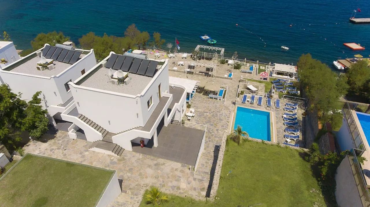 Nomia Hotel