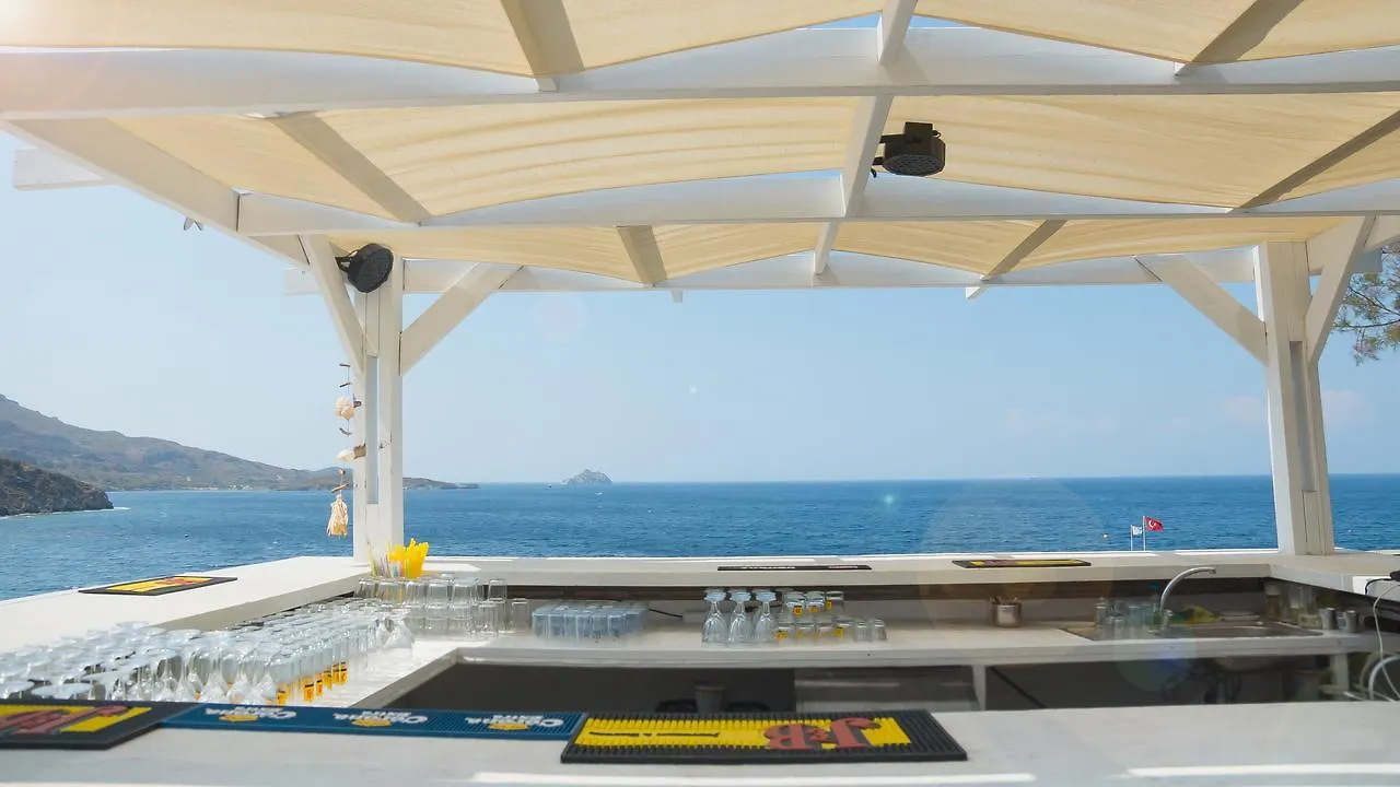 Nomia Hotel